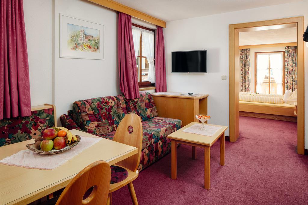 Hotel Appartement Platzergasse 피스 외부 사진